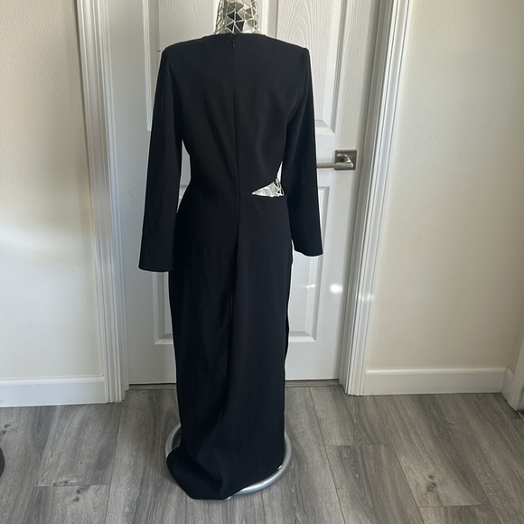 Zara Black Long Sleeve Dress with Unique Cutout - Picture 6 of 15